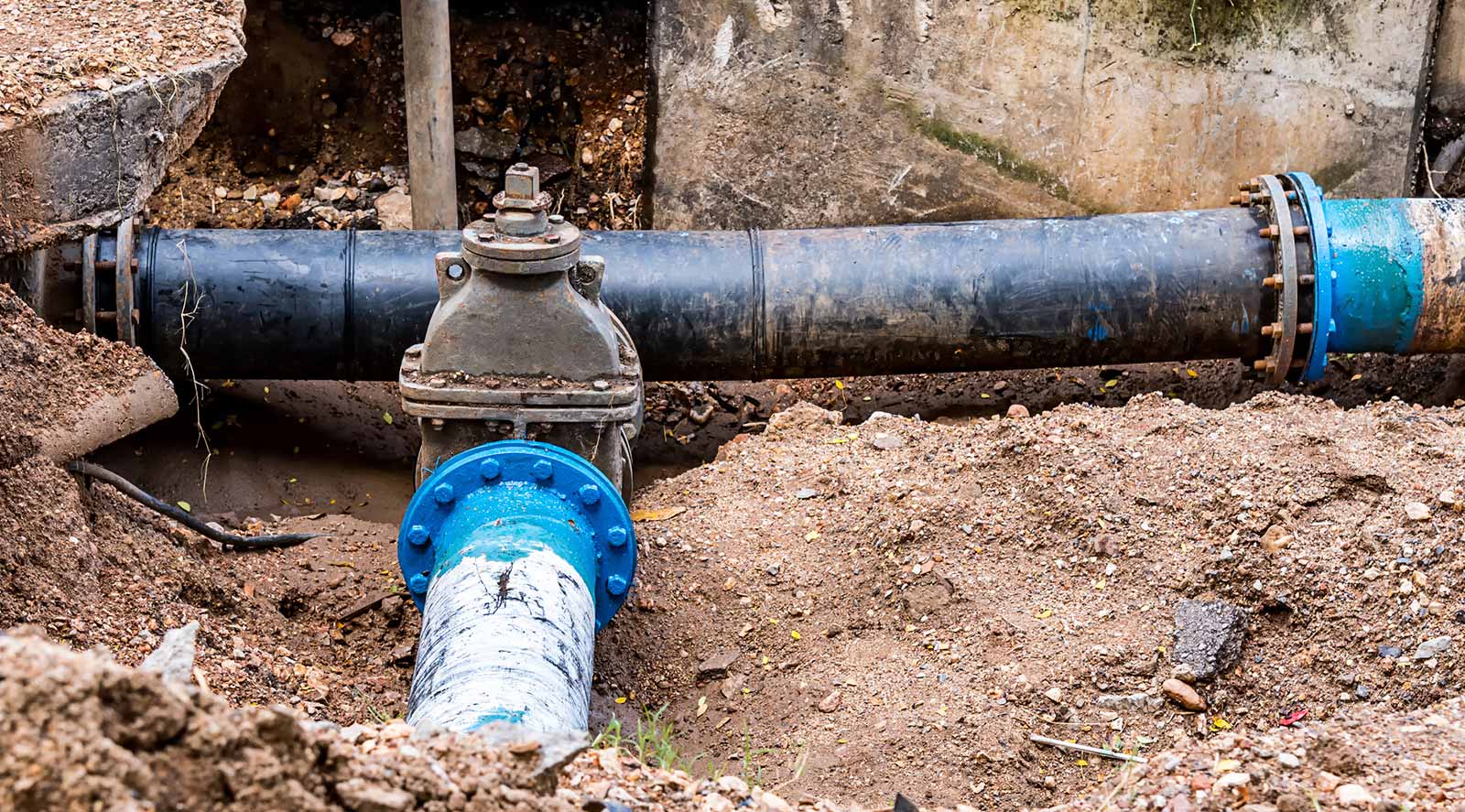 How to replace a sewer line